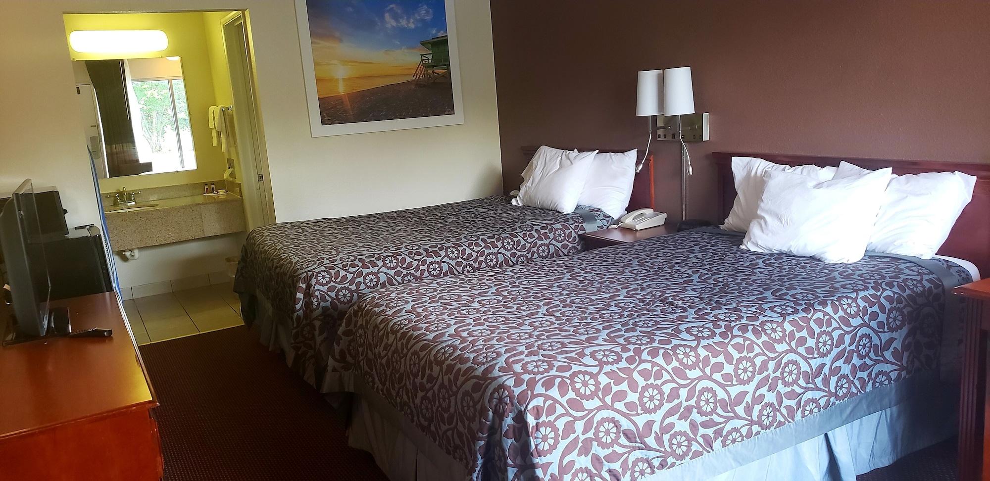 Days Inn By Wyndham Ashland Bagian luar foto