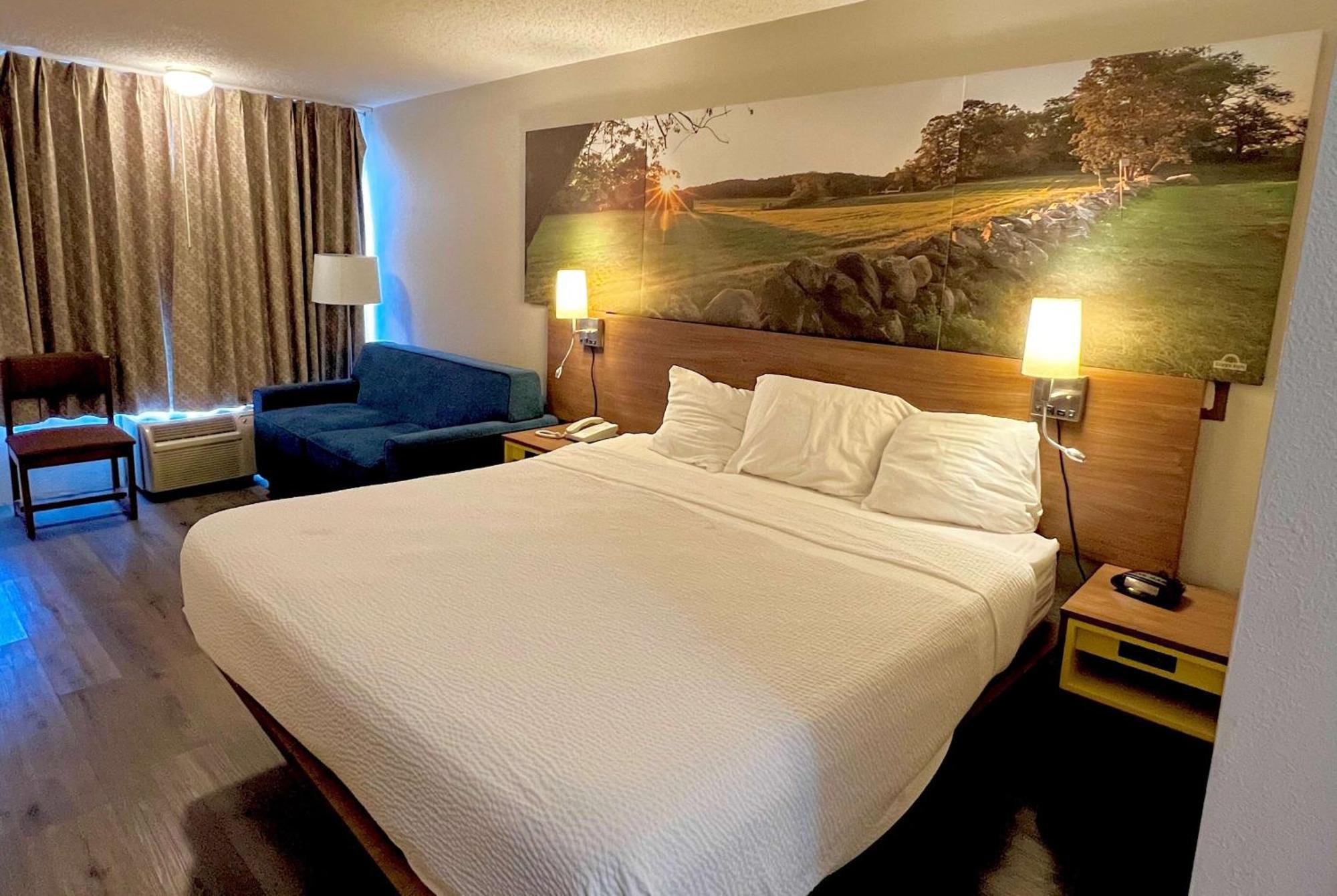 Days Inn By Wyndham Ashland Bagian luar foto