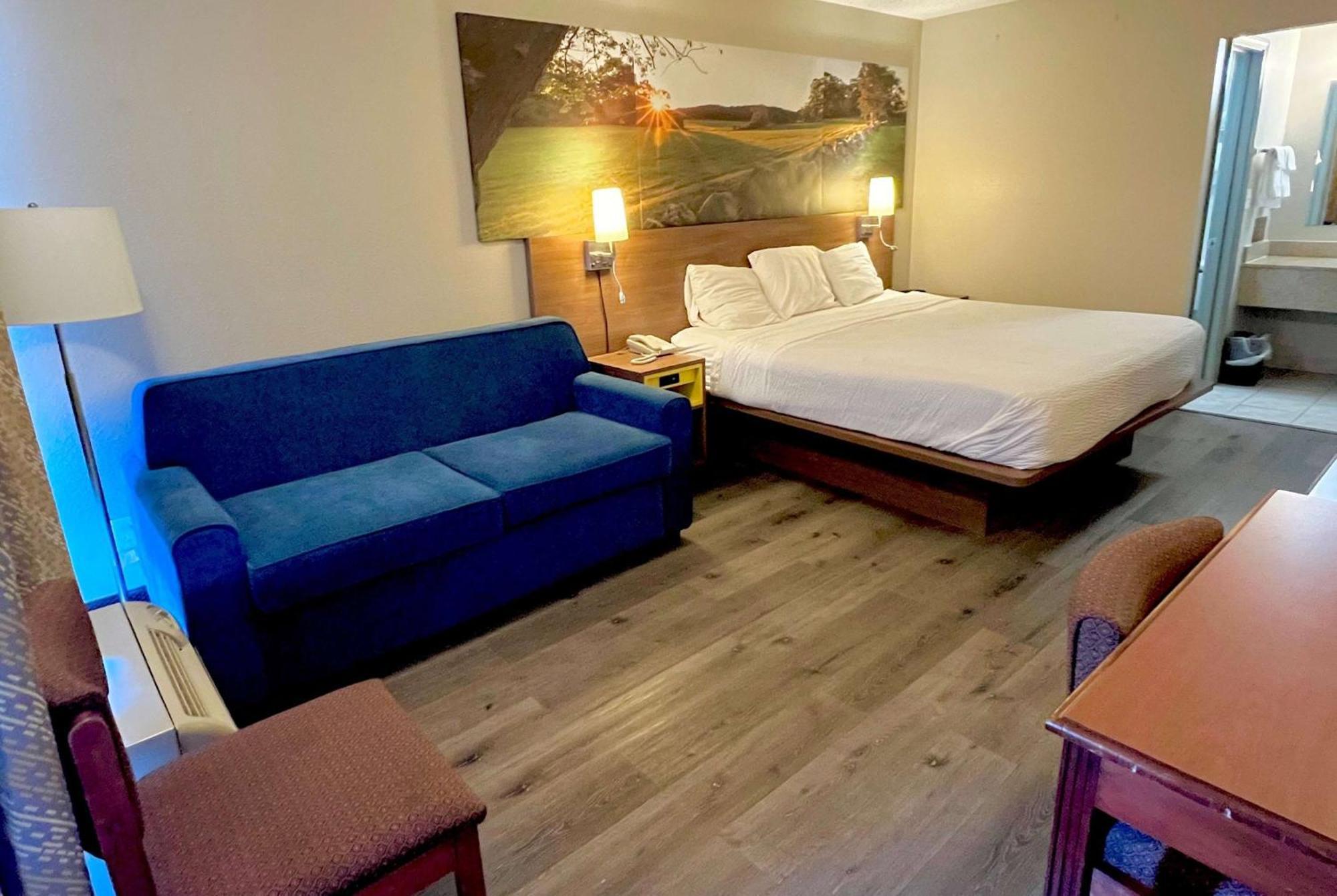 Days Inn By Wyndham Ashland Bagian luar foto